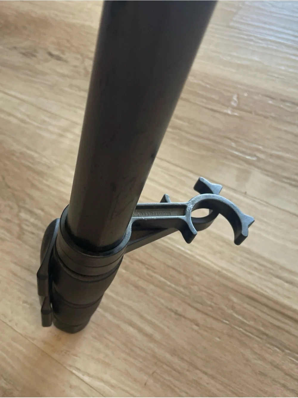Professional MonFrotto Carbon Fiber Camera Tripod - Black Lightweight Support